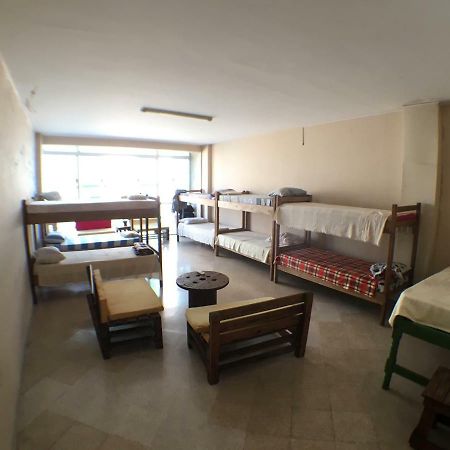 Hostal El Farol 亚松森 外观 照片
