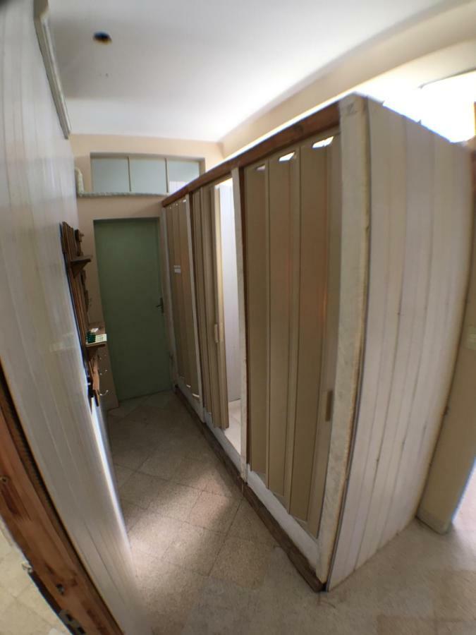 Hostal El Farol 亚松森 外观 照片