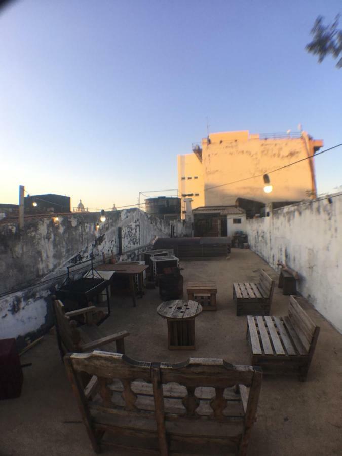 Hostal El Farol 亚松森 外观 照片